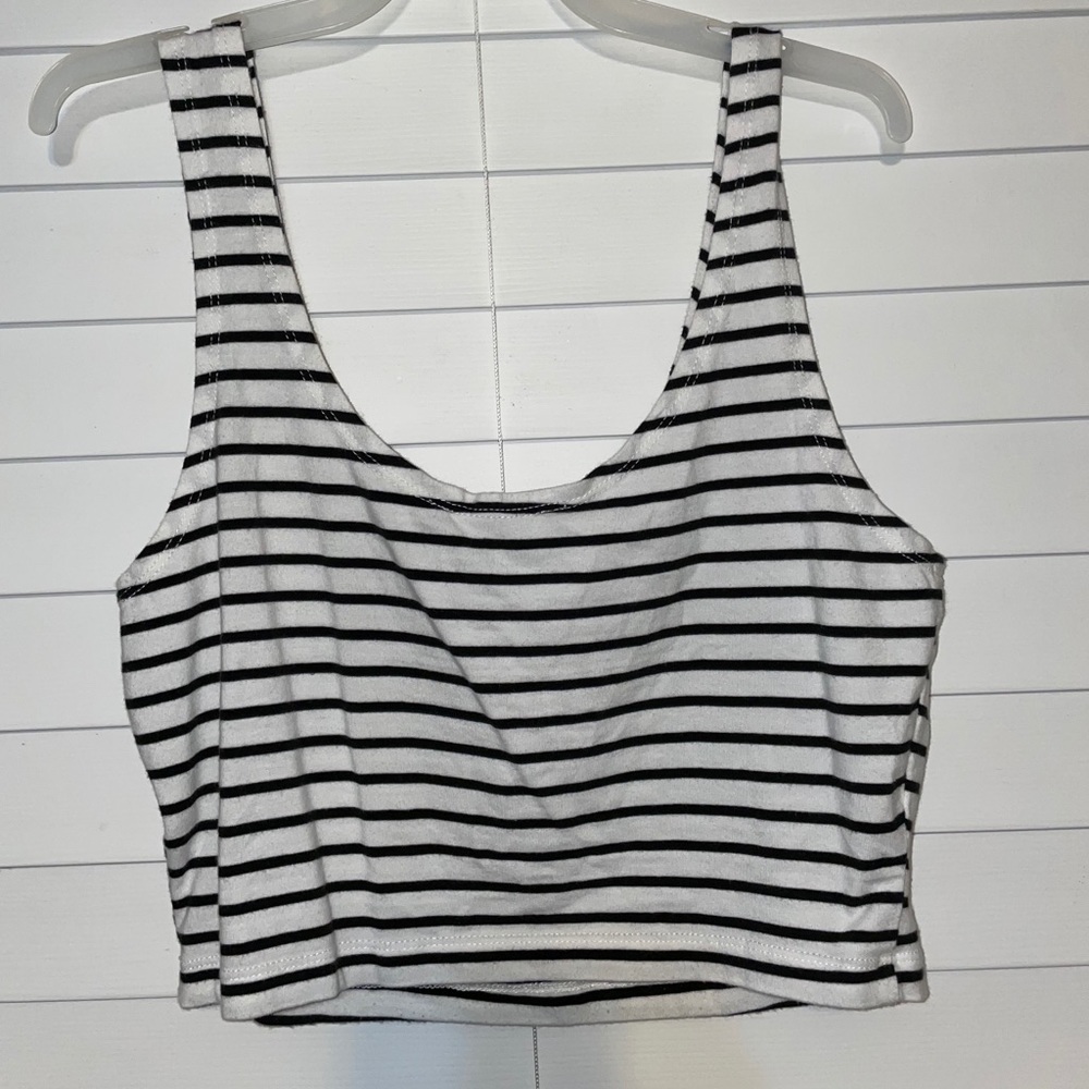 crop top/tank top